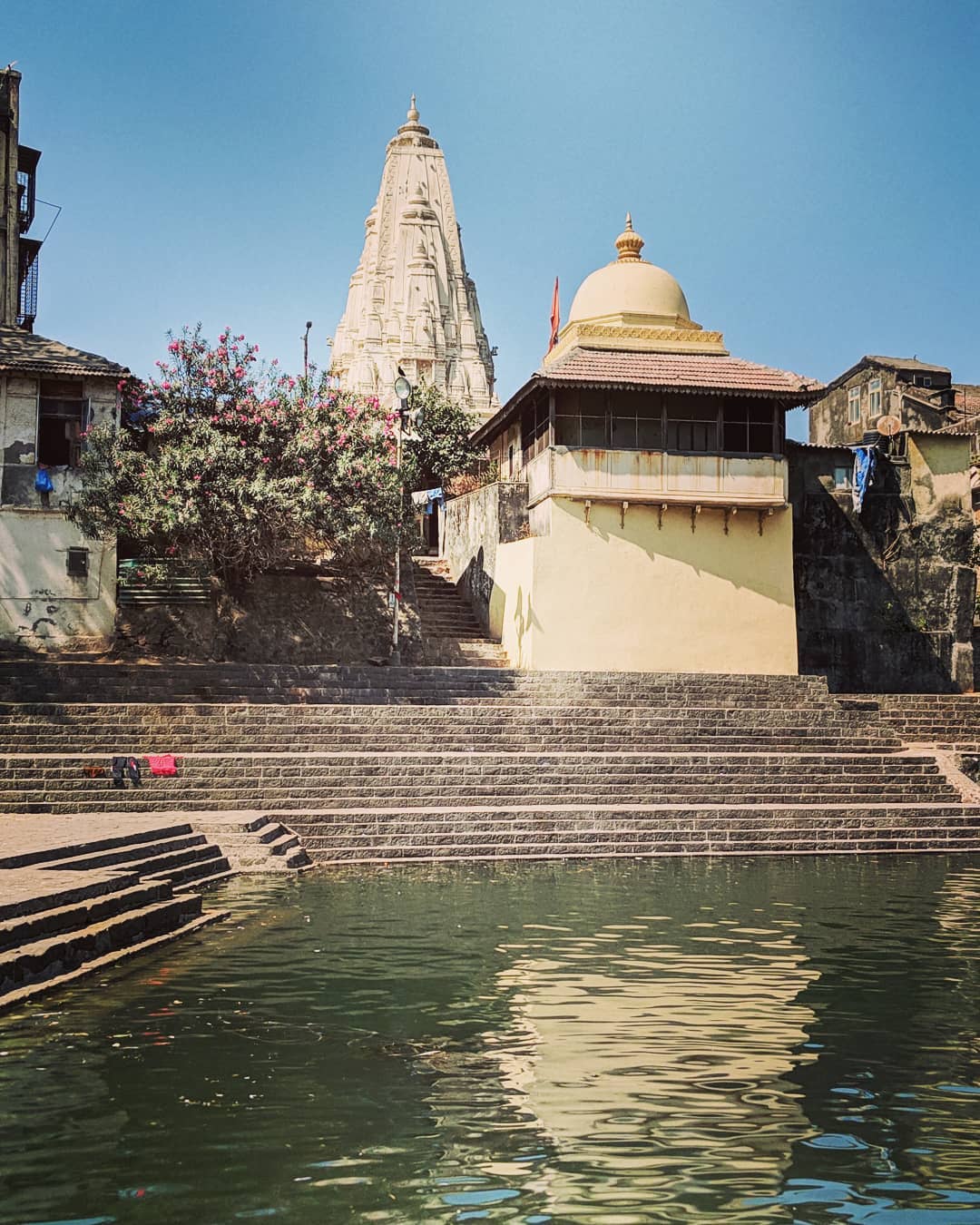 Walkeshwar Temple Mumbai